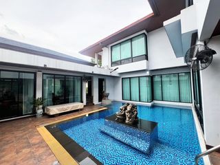 ขาย 6 ห้องนอน บ้านเดี่ยว ใน วัฒนา, กรุงเทพฯ