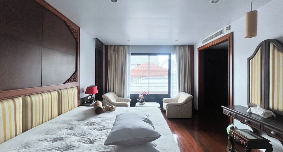 ขาย 6 ห้องนอน บ้านเดี่ยว ใน วัฒนา, กรุงเทพฯ