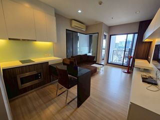 À louer 1 chambre condo à Khlong San, Bangkok