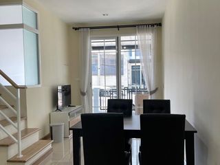 For rent 3 bedrooms townhouse in Mueang Chiang Mai, Chiang Mai