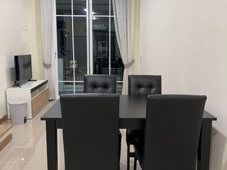 For rent 3 bedrooms townhouse in Mueang Chiang Mai, Chiang Mai