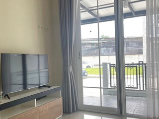 For rent 3 bedrooms townhouse in Mueang Chiang Mai, Chiang Mai