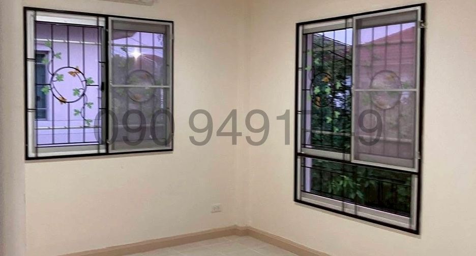 For rent 3 bedrooms house in Khlong Sam Wa, Bangkok