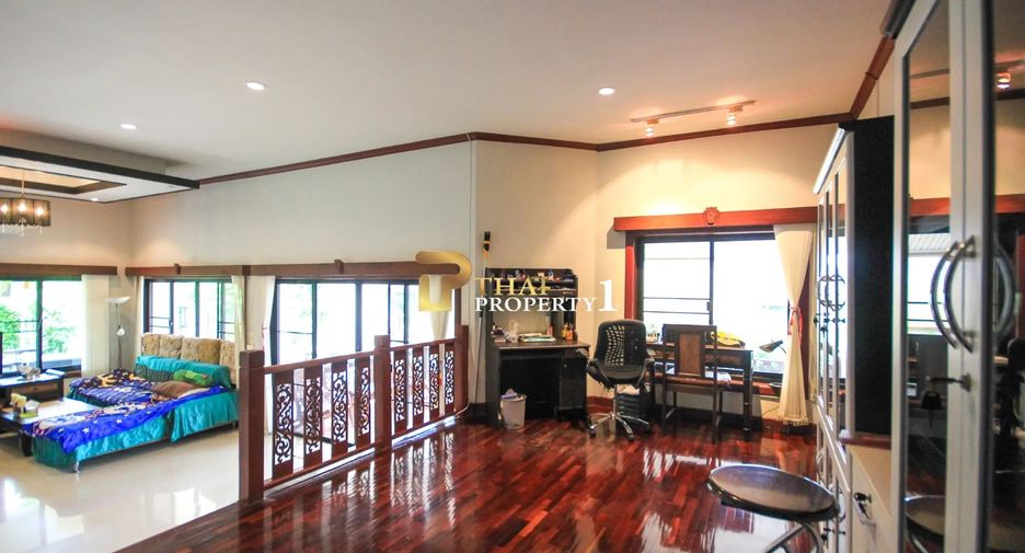 For sale 3 bedrooms villa in Hua Hin, Prachuap Khiri Khan