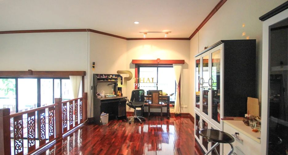 For sale 3 bedrooms villa in Hua Hin, Prachuap Khiri Khan