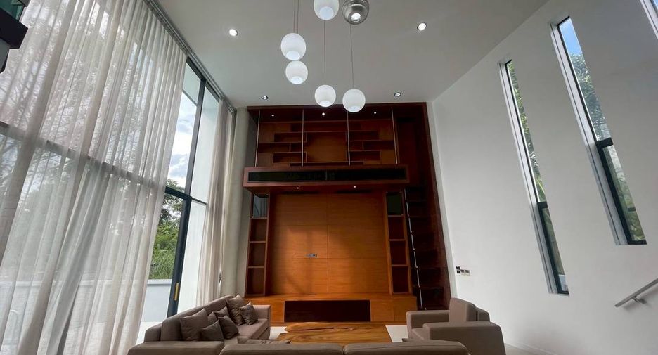 Casa en alquiler y en venta de 3 habitaciones en Mueang Chiang Mai, Chiang Mai