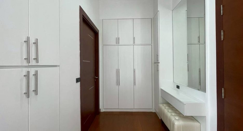 Casa en alquiler y en venta de 3 habitaciones en Mueang Chiang Mai, Chiang Mai