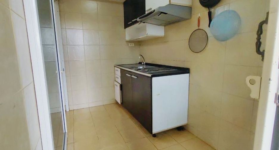 Продажа 1 кровать кондо в Банг Капи, Бангкок