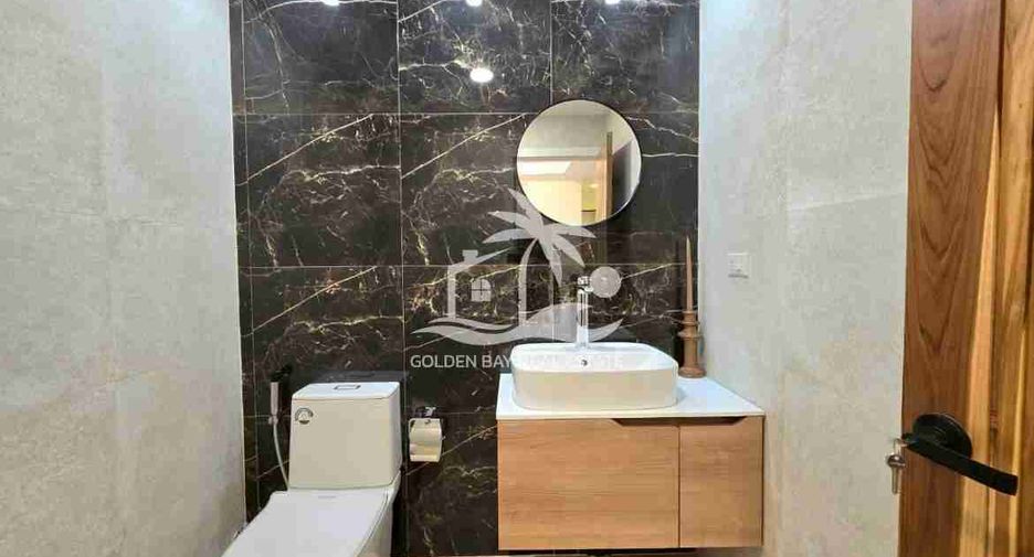 For sale 3 Beds condo in Bang Lamung, Chonburi
