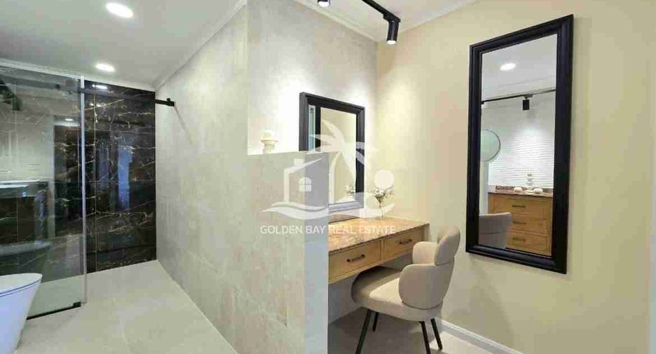 For sale 3 Beds condo in Bang Lamung, Chonburi