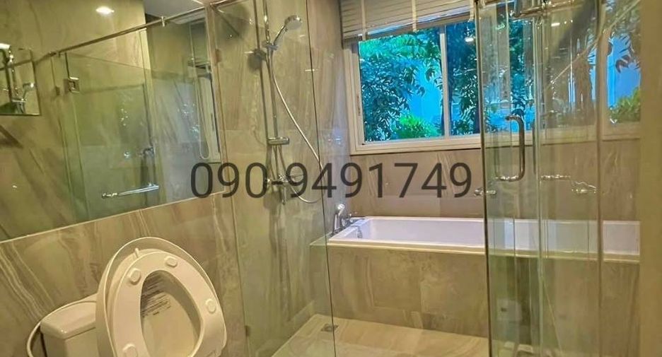 For sale 2 bedrooms condo in Watthana, Bangkok