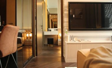 For sale 1 bed condo in Khlong Toei, Bangkok