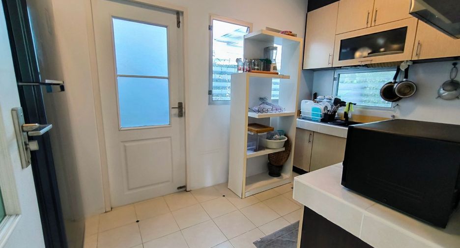 Haus zum Kauf mit 3 Zimmer in Bang Sao Thong, Samut Prakan
