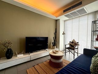 For rent 2 Beds condo in Phaya Thai, Bangkok