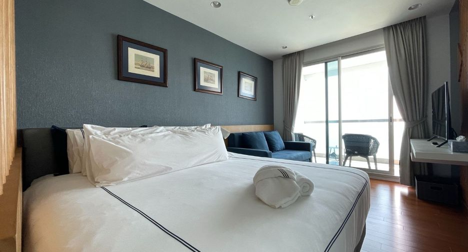For sale 3 ベッドルーム condo in Bang Lamung, Chonburi
