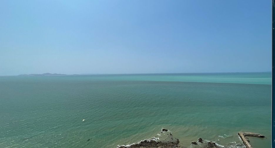 For sale 3 ベッドルーム condo in Bang Lamung, Chonburi
