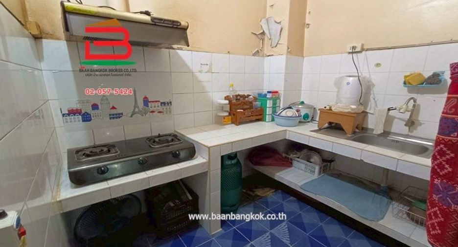 For sale 2 bedrooms townhouse in Bang Khen, Bangkok