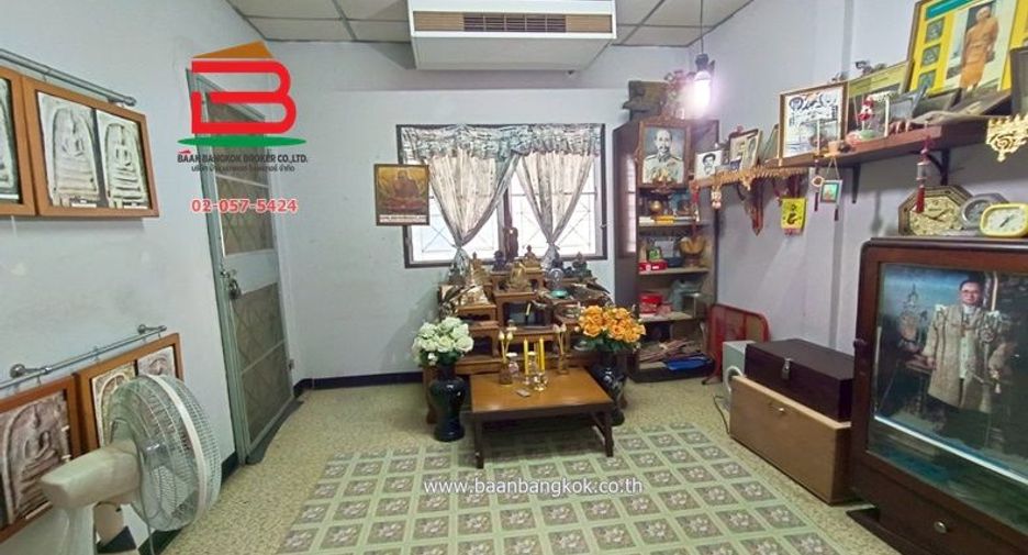 For sale 2 bedrooms townhouse in Bang Khen, Bangkok