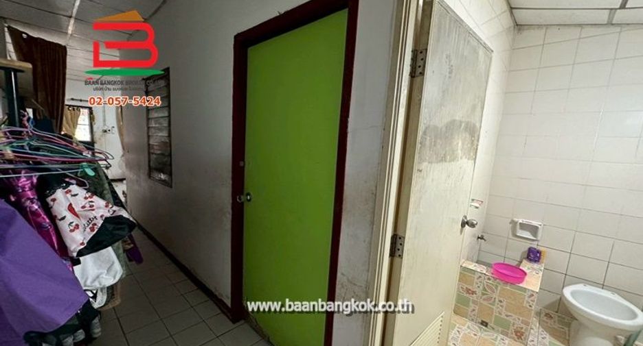 Reihenhaus zum Kauf mit 1 Zimmer in Wang Noi, Phra Nakhon Si Ayutthaya