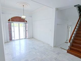 Reihenhaus zur Miete mit 5 Zimmer in Watthana, Bangkok