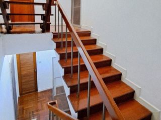 Reihenhaus zur Miete mit 5 Zimmer in Watthana, Bangkok