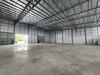 出租 仓库 在 Lam Luk Ka, Pathum Thani