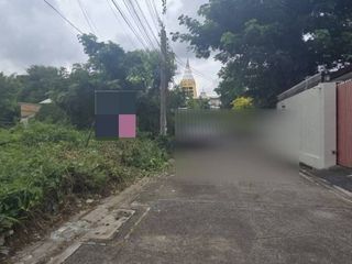 For sale land in Phra Khanong, Bangkok