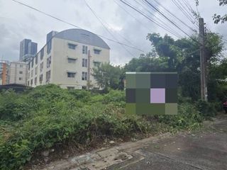 For sale land in Phra Khanong, Bangkok