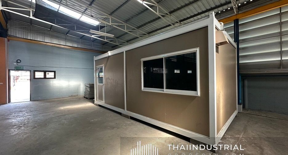 For rent warehouse in Mueang Samut Prakan, Samut Prakan