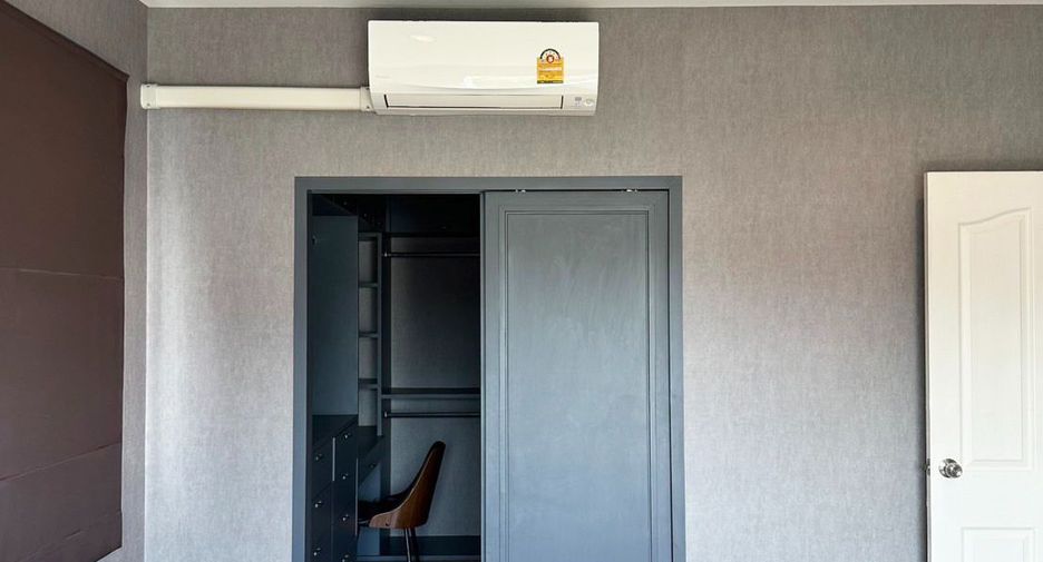 For rent 3 bedrooms house in Suan Luang, Bangkok