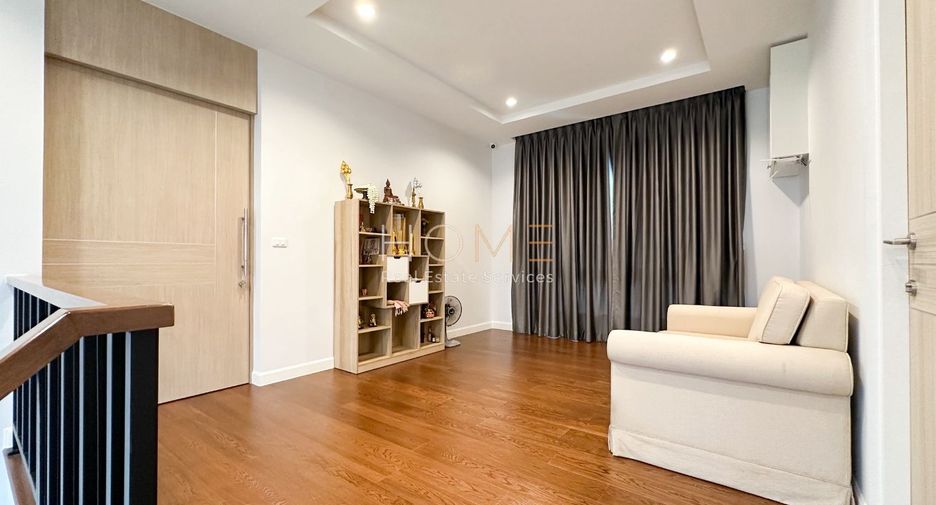 For sale 4 bedrooms house in Phasi Charoen, Bangkok