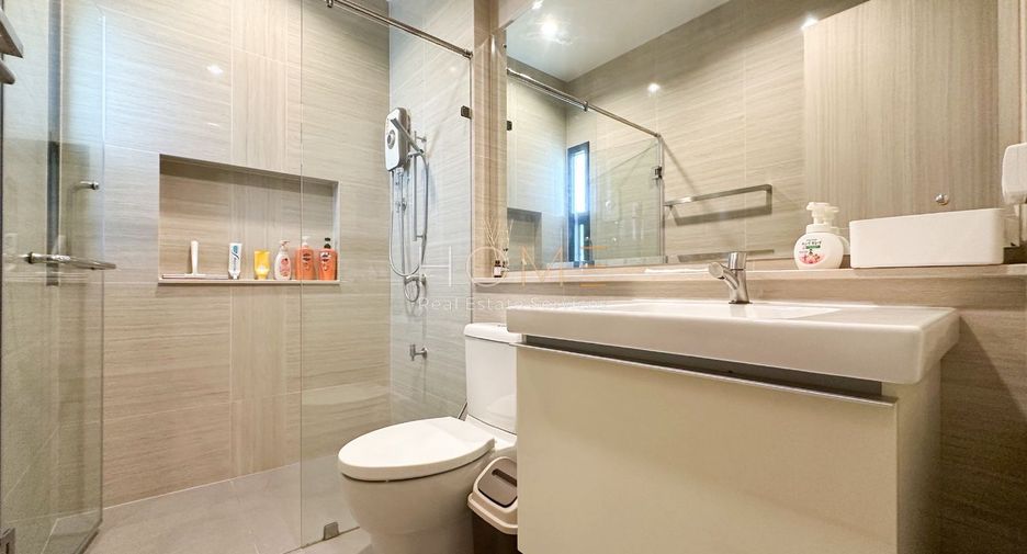 For sale 4 bedrooms house in Phasi Charoen, Bangkok