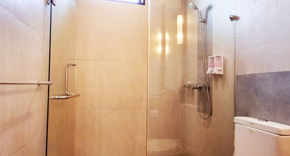 For sale 3 bedrooms villa in Klaeng, Rayong