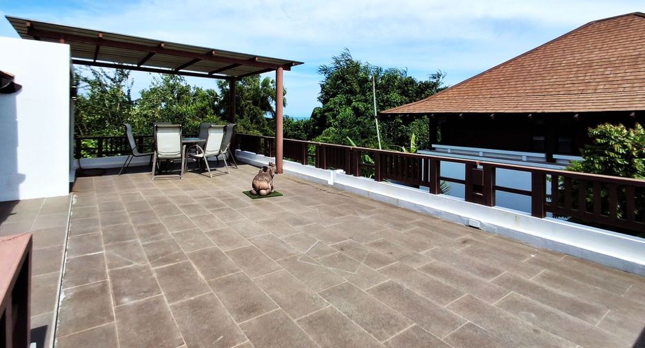 For sale 3 bedrooms villa in Klaeng, Rayong