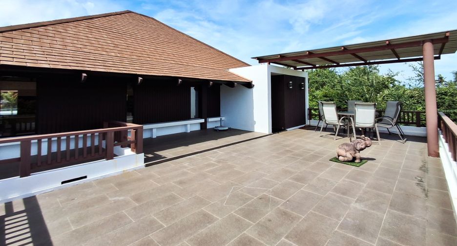 For sale 3 bedrooms villa in Klaeng, Rayong