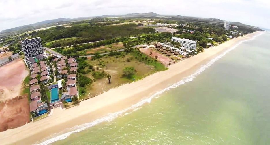 For sale 3 bedrooms villa in Klaeng, Rayong