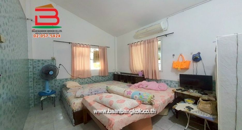 Haus zum Kauf mit 2 Zimmer in Khlong Sam Wa, Bangkok