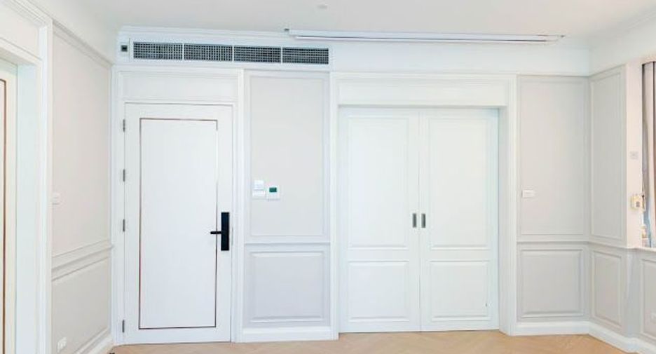 For rent and for sale 4 bedrooms condo in Pathum Wan, Bangkok