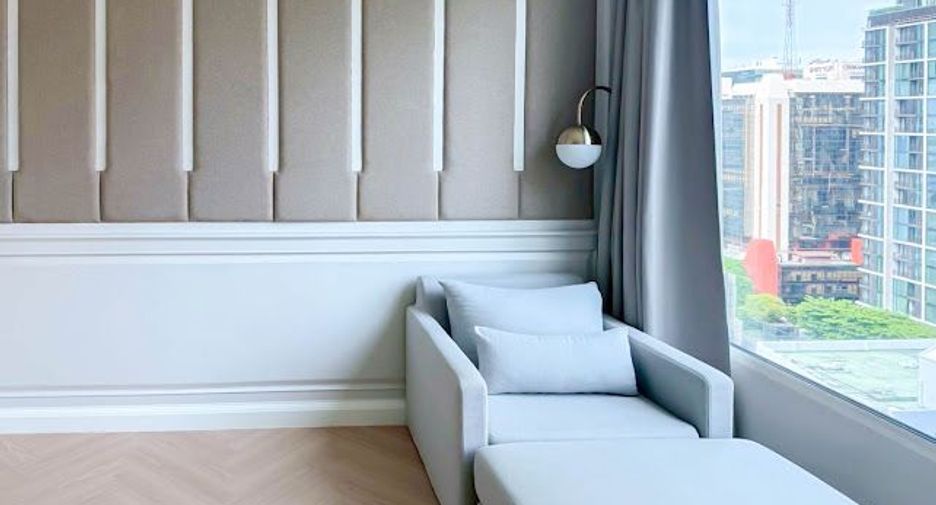 For rent and for sale 4 bedrooms condo in Pathum Wan, Bangkok