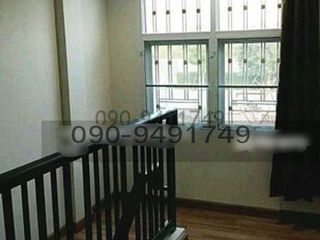 Casa adosada en alquiler de 2 habitaciones en Lat Krabang, Bangkok