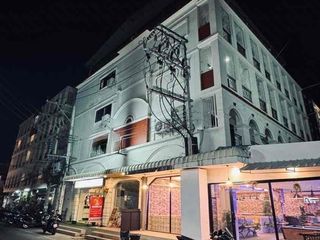 For rent 24 bed hotel in Bang Lamung, Chonburi