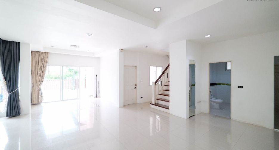 For sale 3 bedrooms house in Bang Bua Thong, Nonthaburi