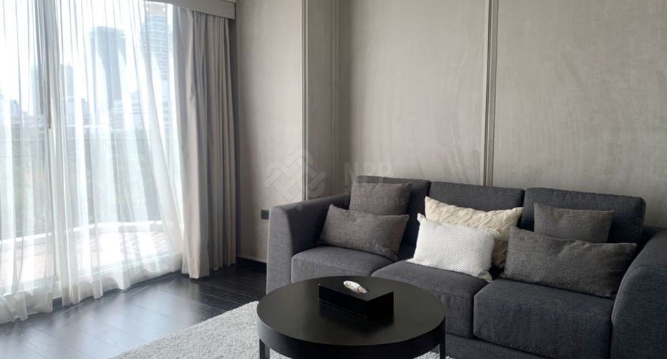 For rent 3 ベッドルーム apartment in Khlong Toei, Bangkok