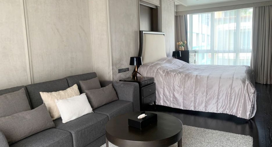 For rent 3 ベッドルーム apartment in Khlong Toei, Bangkok