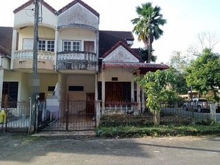 For sale 1 bed townhouse in Phrom Khiri, Nakhon Si Thammarat