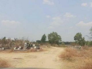 For sale land in Sanom, Surin