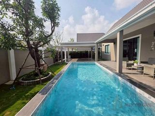For sale 3 bed villa in Bang Lamung, Chonburi