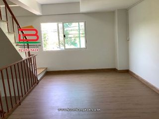 For rent and for sale 3 bedrooms retail Space in Bang Khen, Bangkok
