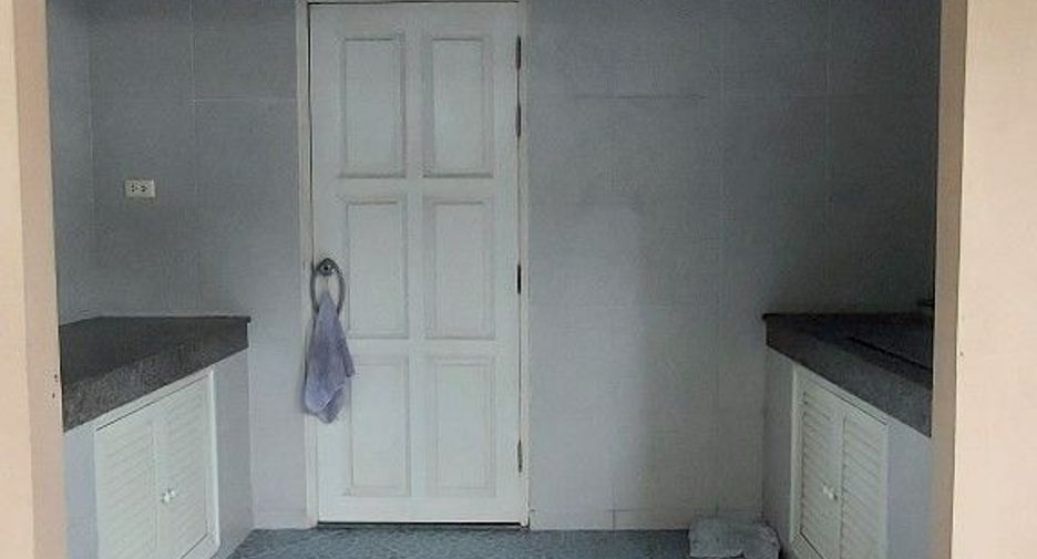 À vendre 3 chambres maison à Saphan Sung, Bangkok