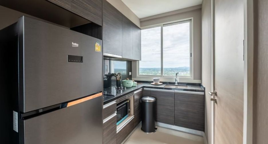 For sale 4 ベッドルーム condo in Bang Lamung, Chonburi